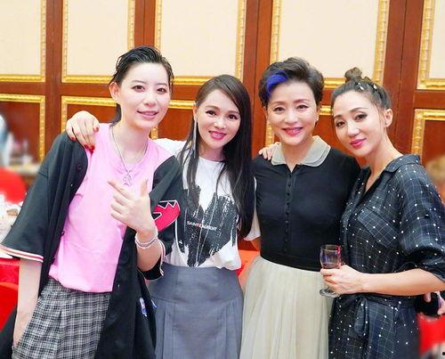 每日吃瓜今日大瓜小刘亦菲,吃瓜群众热议不断